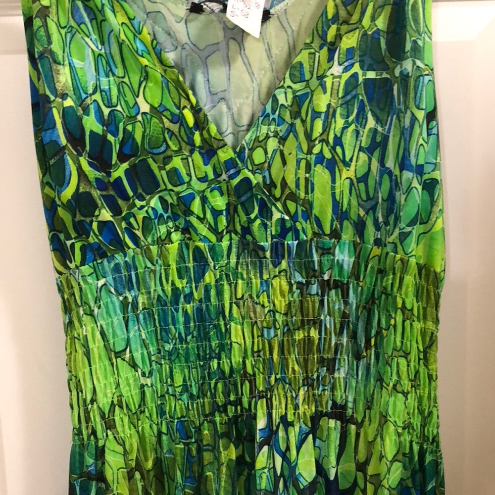 Stunning full length maxi dress with lace back - Picture 4 of 7